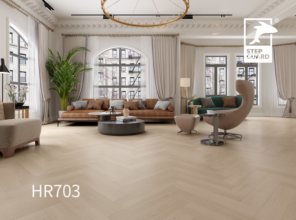 hr703